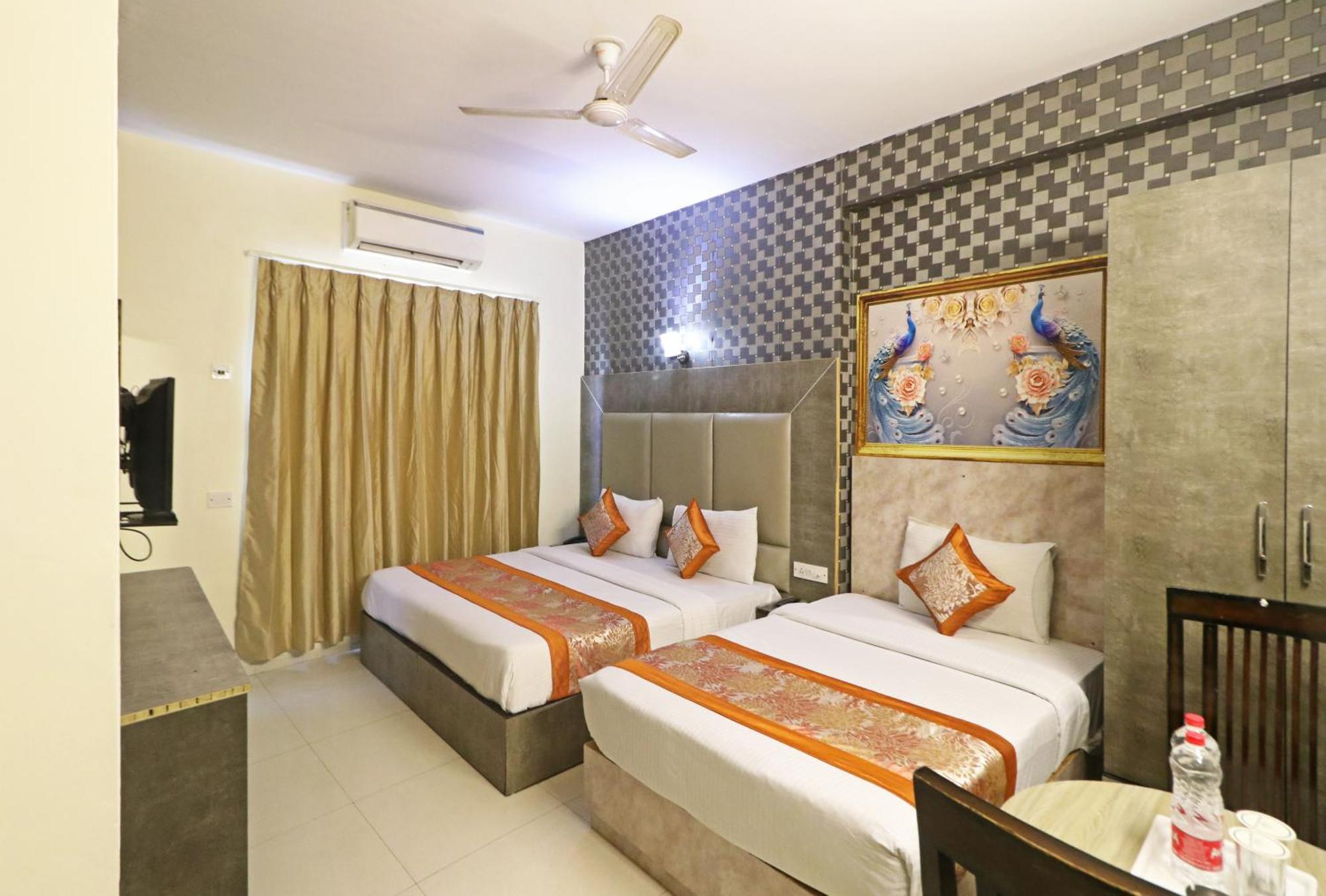 Hotel Hsp Plaza Neu-Delhi Exterior foto